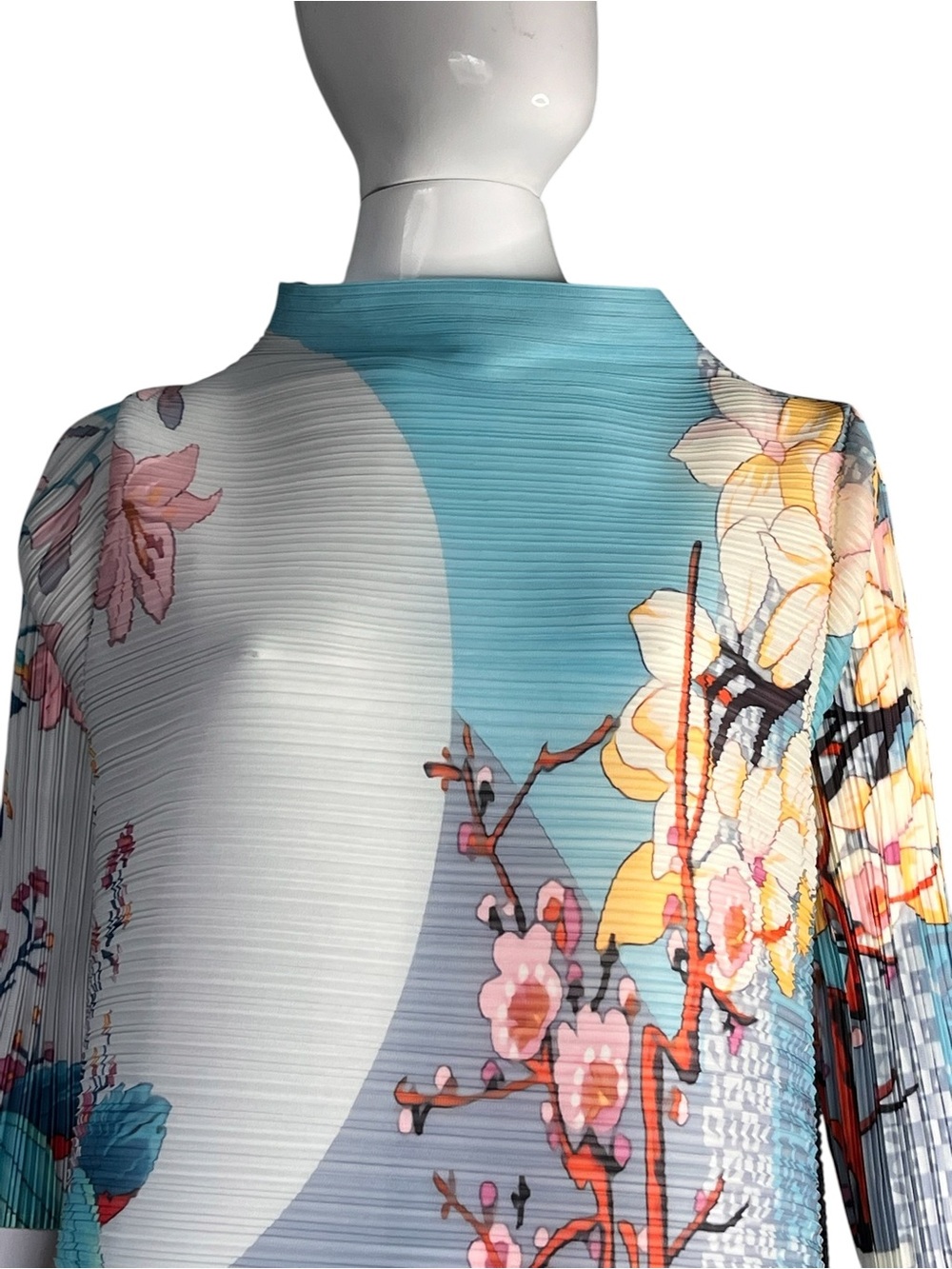 RICH RADI Q's Artisitic Botanical Print Pleated High Neck Dress One Size - Picture 5 of 8